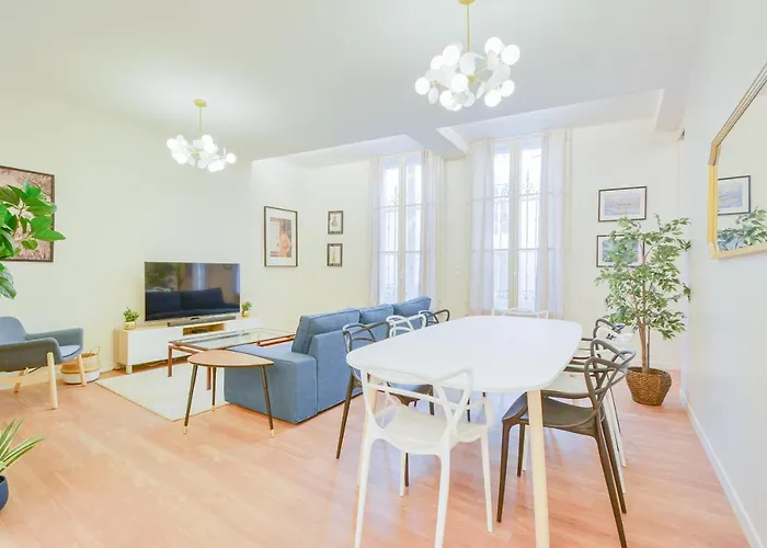 Le Magnifique De Barres Nancy